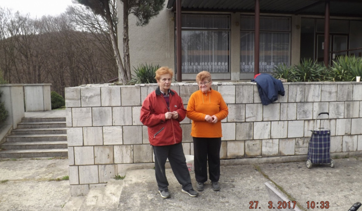 11. fotografia fotogalérie Jednota dôchodcov / Brigáda na upratovaní cintorínov