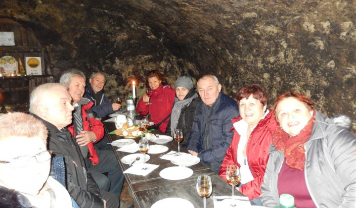 5. fotografia fotogalérie Jednota dôchodcov / Vínna koštovka v Malej Tŕni 