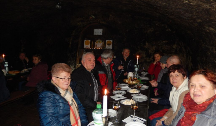 6. fotografia fotogalérie Jednota dôchodcov / Vínna koštovka v Malej Tŕni 