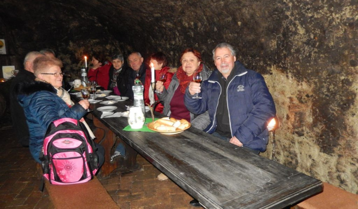 15. fotografia fotogalérie Jednota dôchodcov / Vínna koštovka v Malej Tŕni 