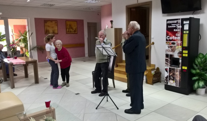 9. fotografia fotogalérie Jednota dôchodcov / Harmonikári v Drienove
