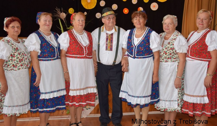 1. fotografia fotogalérie Jednota dôchodcov / Krajská prehliadka speváckych skupín – senio
