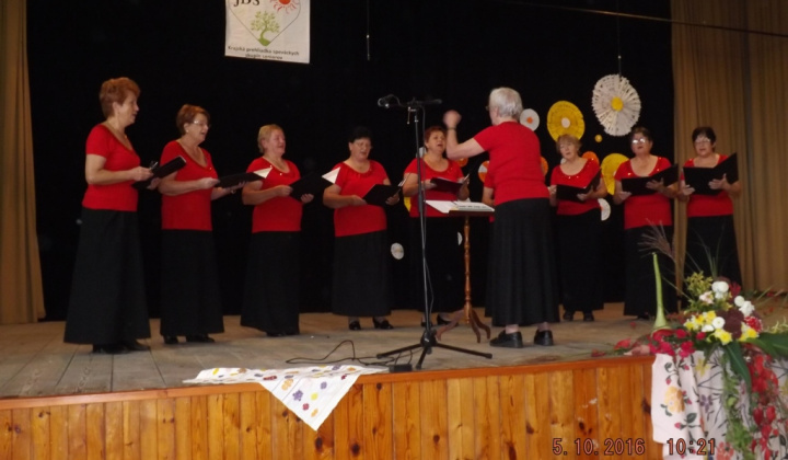 20. fotografia fotogalérie Jednota dôchodcov / Krajská prehliadka speváckych skupín – senio