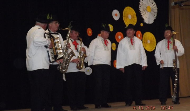 29. fotografia fotogalérie Jednota dôchodcov / Krajská prehliadka speváckych skupín – senio