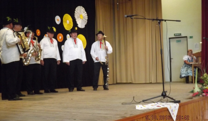 30. fotografia fotogalérie Jednota dôchodcov / Krajská prehliadka speváckych skupín – senio