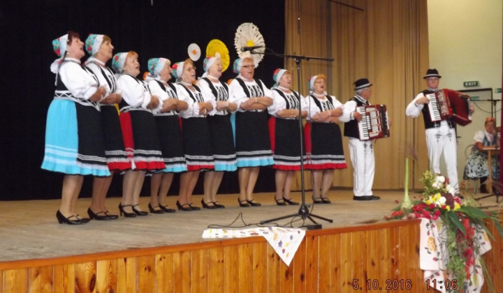 37. fotografia fotogalérie Jednota dôchodcov / Krajská prehliadka speváckych skupín – senio