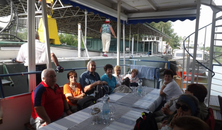 3. fotografia fotogalérie Jednota dôchodcov / Plavba po Bodrogu