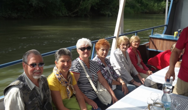 15. fotografia fotogalérie Jednota dôchodcov / Plavba po Bodrogu