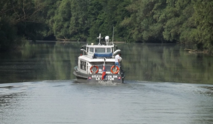 21. fotografia fotogalérie Jednota dôchodcov / Plavba po Bodrogu