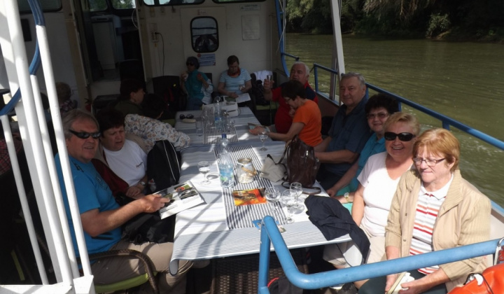 23. fotografia fotogalérie Jednota dôchodcov / Plavba po Bodrogu