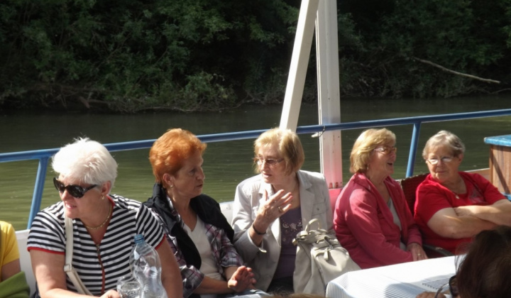 24. fotografia fotogalérie Jednota dôchodcov / Plavba po Bodrogu