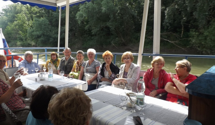 25. fotografia fotogalérie Jednota dôchodcov / Plavba po Bodrogu