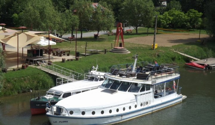 51. fotografia fotogalérie Jednota dôchodcov / Plavba po Bodrogu