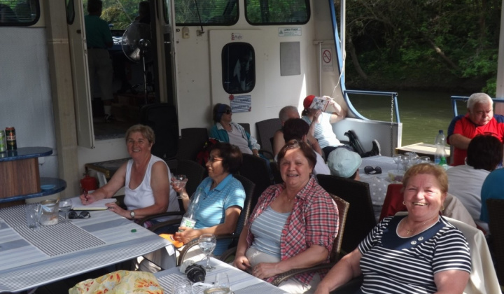 68. fotografia fotogalérie Jednota dôchodcov / Plavba po Bodrogu