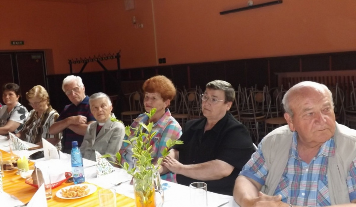 13. fotografia fotogalérie Jednota dôchodcov / Schôdza pri príležitosti Dňa matiek
