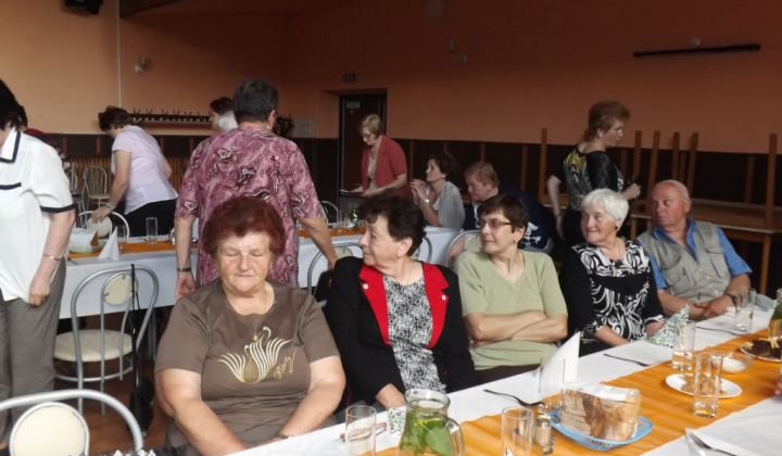 16. fotografia fotogalérie Jednota dôchodcov / Schôdza pri príležitosti Dňa matiek