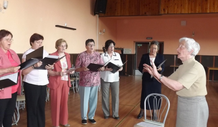 18. fotografia fotogalérie Jednota dôchodcov / Schôdza pri príležitosti Dňa matiek