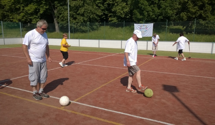 7. fotografia fotogalérie  Okresná športová olympiáda seniorov v Slanci 12.6.2015