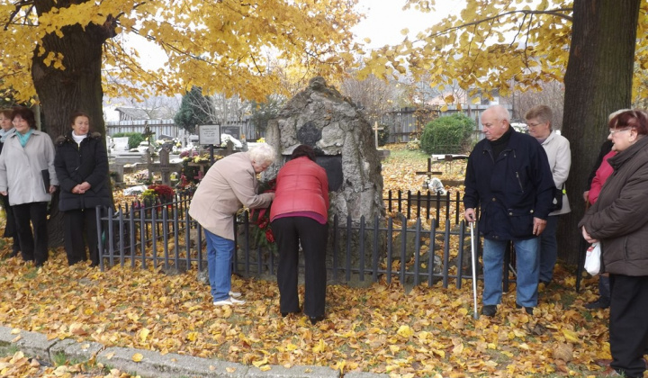 14. fotografia fotogalérie Jednota dôchodcov / Pocta padlým 11.11.2014