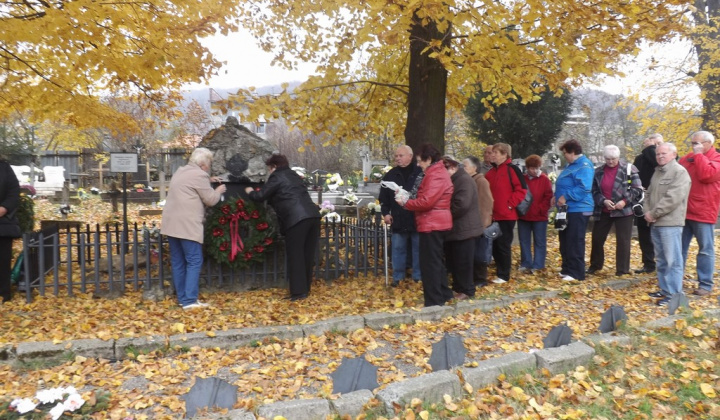 16. fotografia fotogalérie Jednota dôchodcov / Pocta padlým 11.11.2014