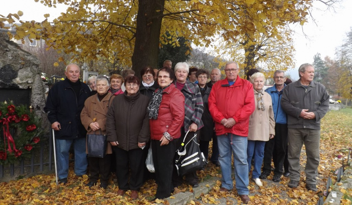 30. fotografia fotogalérie Jednota dôchodcov / Pocta padlým 11.11.2014