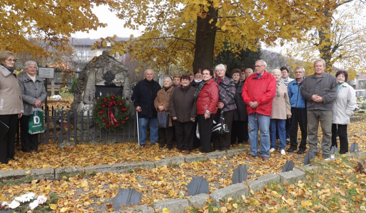 32. fotografia fotogalérie Jednota dôchodcov / Pocta padlým 11.11.2014