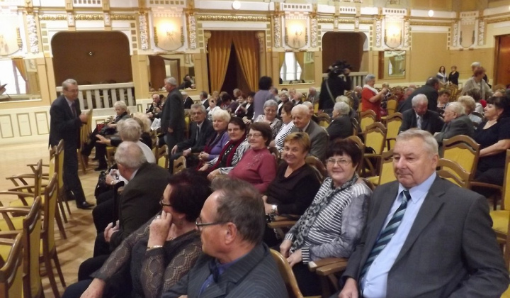 8. fotografia fotogalérie Jednota dôchodcov / ZO Kysak u ministra