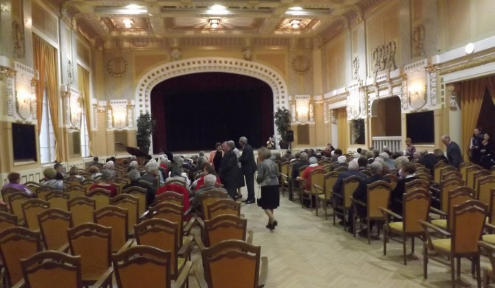 10. fotografia fotogalérie Jednota dôchodcov / ZO Kysak u ministra