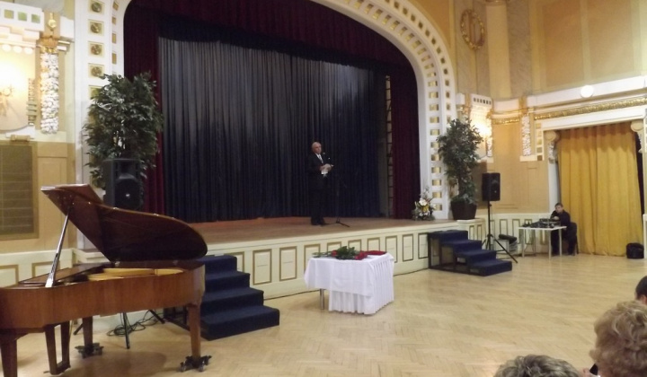 15. fotografia fotogalérie Jednota dôchodcov / ZO Kysak u ministra