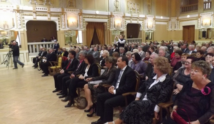 16. fotografia fotogalérie Jednota dôchodcov / ZO Kysak u ministra