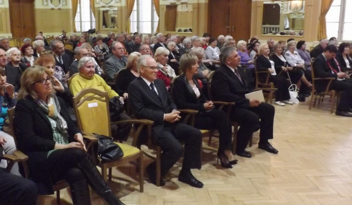 18. fotografia fotogalérie Jednota dôchodcov / ZO Kysak u ministra