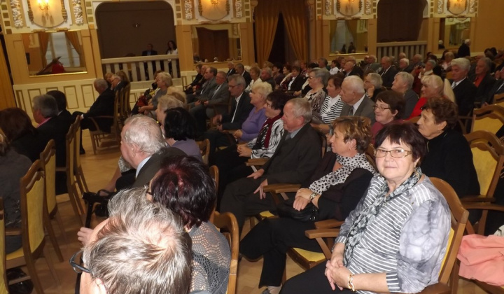 28. fotografia fotogalérie Jednota dôchodcov / ZO Kysak u ministra