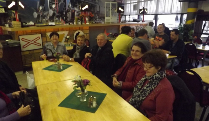 29. fotografia fotogalérie Jednota dôchodcov / ZO Kysak u ministra