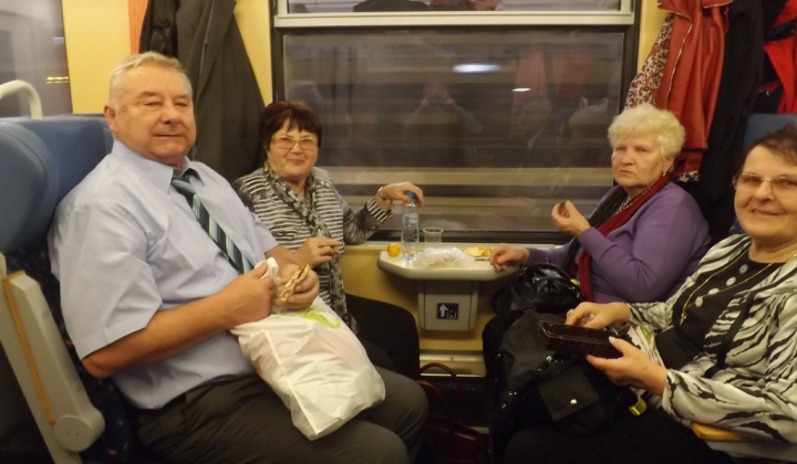 35. fotografia fotogalérie Jednota dôchodcov / ZO Kysak u ministra