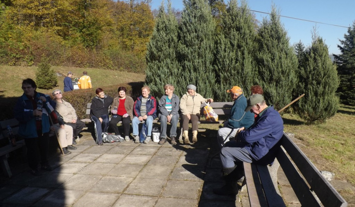 52. fotografia fotogalérie Jednota dôchodcov / Brigáda na cintorínoch