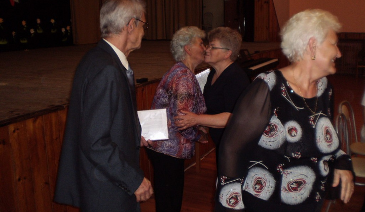 4. fotografia fotogalérie Jednota dôchodcov / Schôdza pri príležitosti Dňa matiek