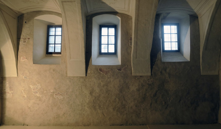 1. fotografia fotogalérie Cirkevné oznamy / Reštaurátorské práce na interiéry Kostola sv. 