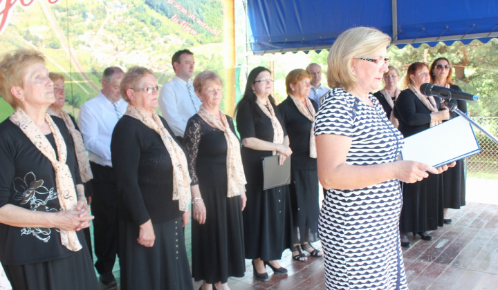 31. fotografia fotogalérie Cirkevné oznamy / Vystúpenie cirkevných zborov na dni obce Trebe