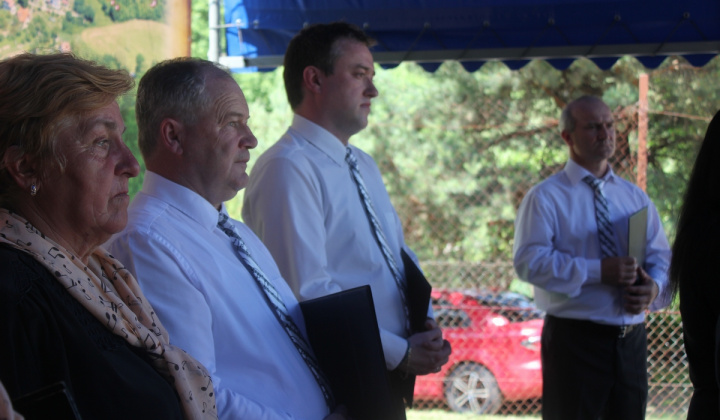 32. fotografia fotogalérie Cirkevné oznamy / Vystúpenie cirkevných zborov na dni obce Trebe