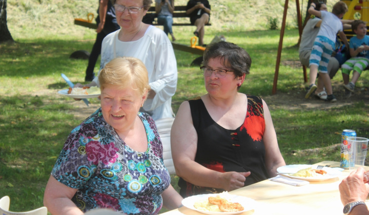 51. fotografia fotogalérie Cirkevné oznamy / Vystúpenie cirkevných zborov na dni obce Trebe