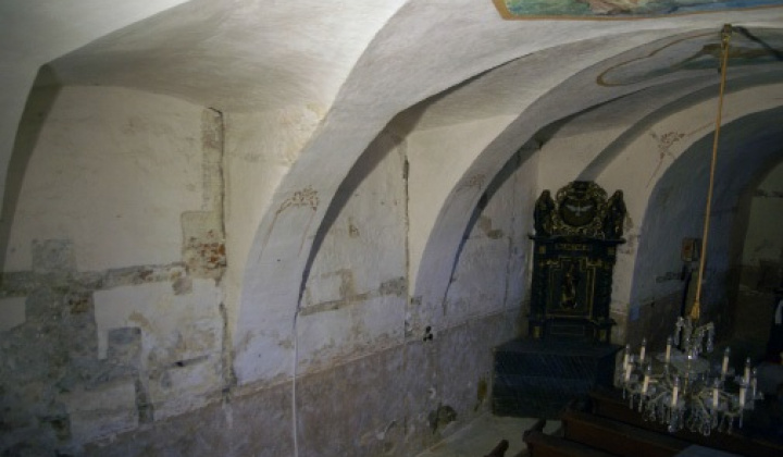 2. fotografia fotogalérie Cirkevné oznamy / Reštaurátorske práce na klenbe Kostola sv. Kat