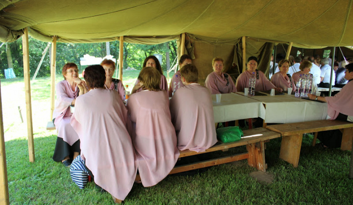 2. fotografia fotogalérie 1. ročník prehliadky speváckych zborov 2014