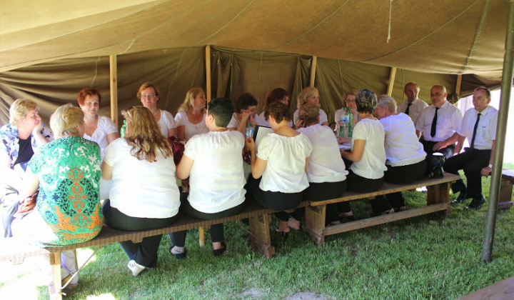 4. fotografia fotogalérie 1. ročník prehliadky speváckych zborov 2014