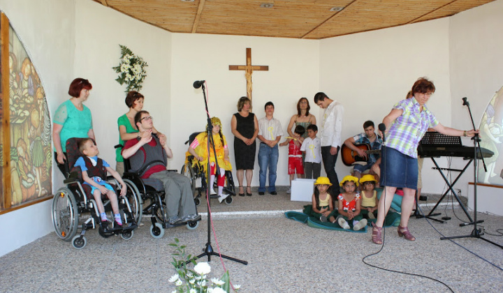 17. fotografia fotogalérie 1. ročník prehliadky speváckych zborov 2014