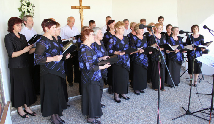 34. fotografia fotogalérie 1. ročník prehliadky speváckych zborov 2014