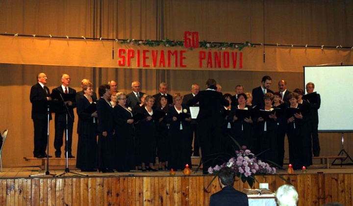 2. fotografia fotogalérie 60. výročie zborového spevokolu PÚTNIK