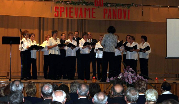 4. fotografia fotogalérie 60. výročie zborového spevokolu PÚTNIK