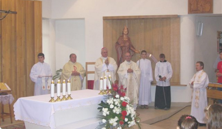 5. fotografia fotogalérie Desiate výročie vysviacky rímskokatolíckeho kostola sv. Kataríny