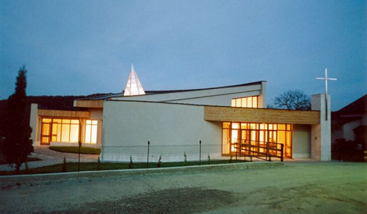 7. fotografia fotogalérie Desiate výročie vysviacky rímskokatolíckeho kostola sv. Kataríny