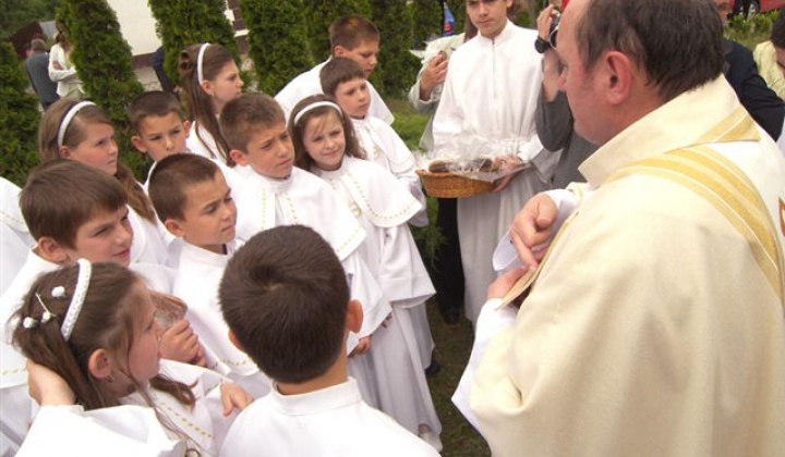 5. fotografia fotogalérie Prvé sväté prijímanie v Kysaku